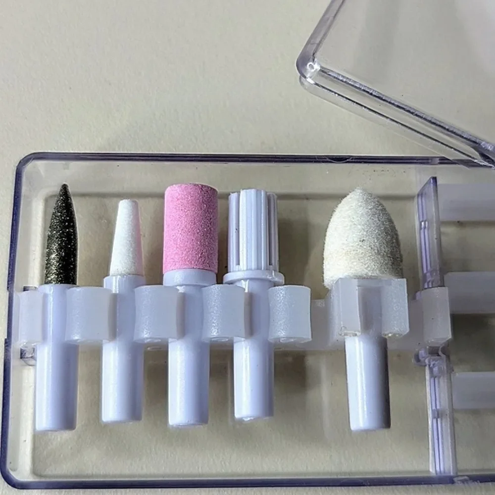 New Deluxe Manicure Machine Battery Operated With Bits & Cones In Case